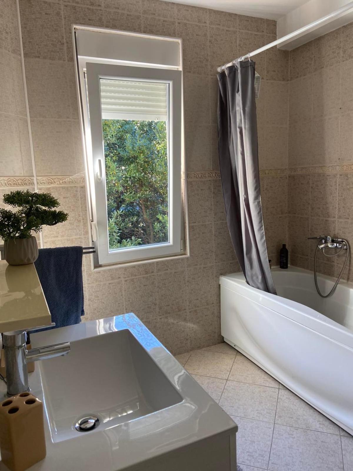 Apartment Ivanisevic 2 Котор Екстериор снимка