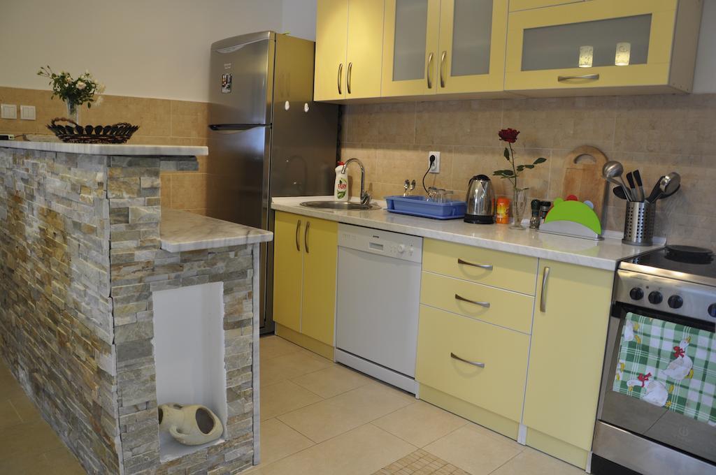 Apartment Ivanisevic 2 Котор Стая снимка